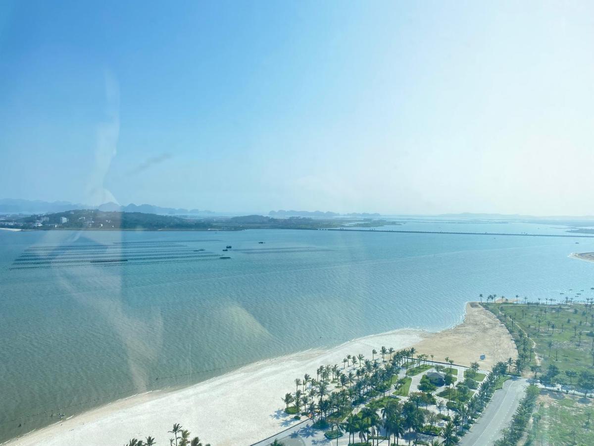 A La Carte Ha Long Apartment By The Beach 외부 사진