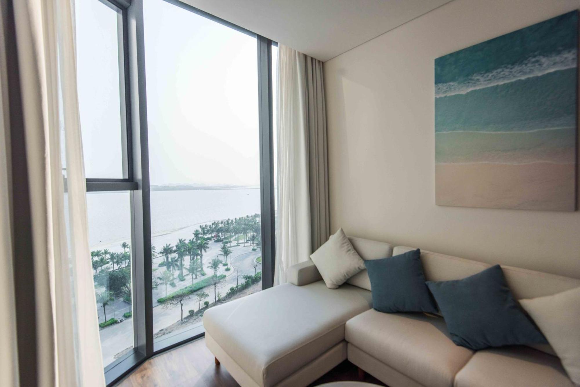 A La Carte Ha Long Apartment By The Beach 외부 사진