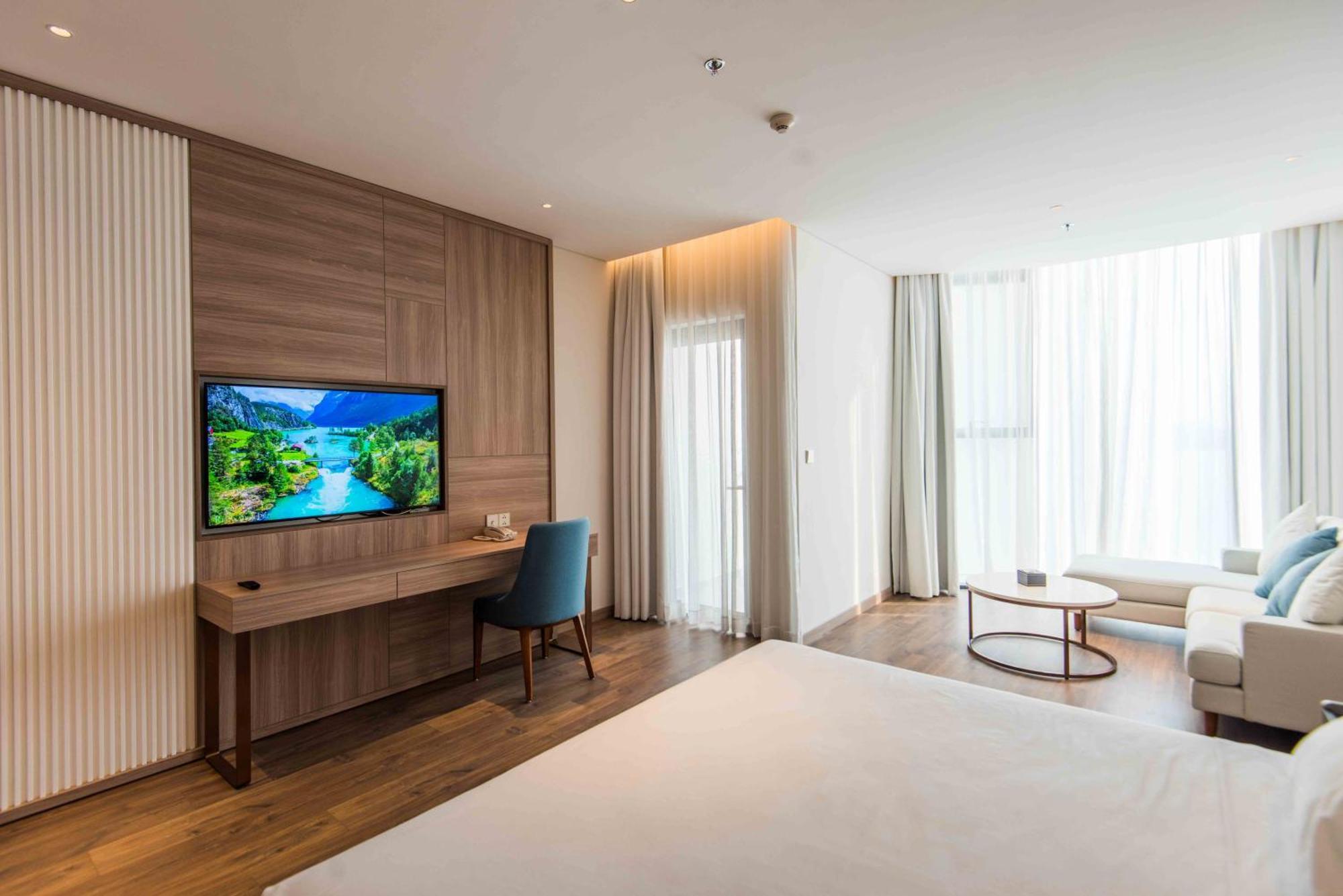 A La Carte Ha Long Apartment By The Beach 외부 사진